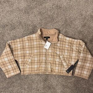 Forever 21 Cropped Plaid Jacket in Beige